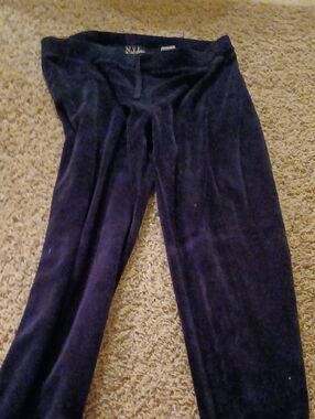 Velour Lounge Pants in Black